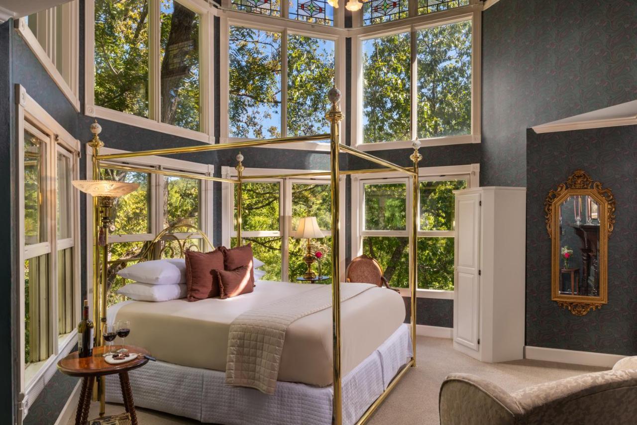 Arsenic And Old Lace Bed & Breakfast Inn Eureka Springs Exterior foto