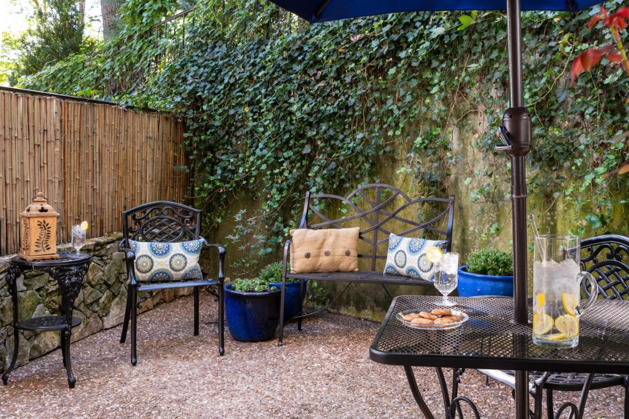 Arsenic And Old Lace Bed & Breakfast Inn Eureka Springs Exterior foto